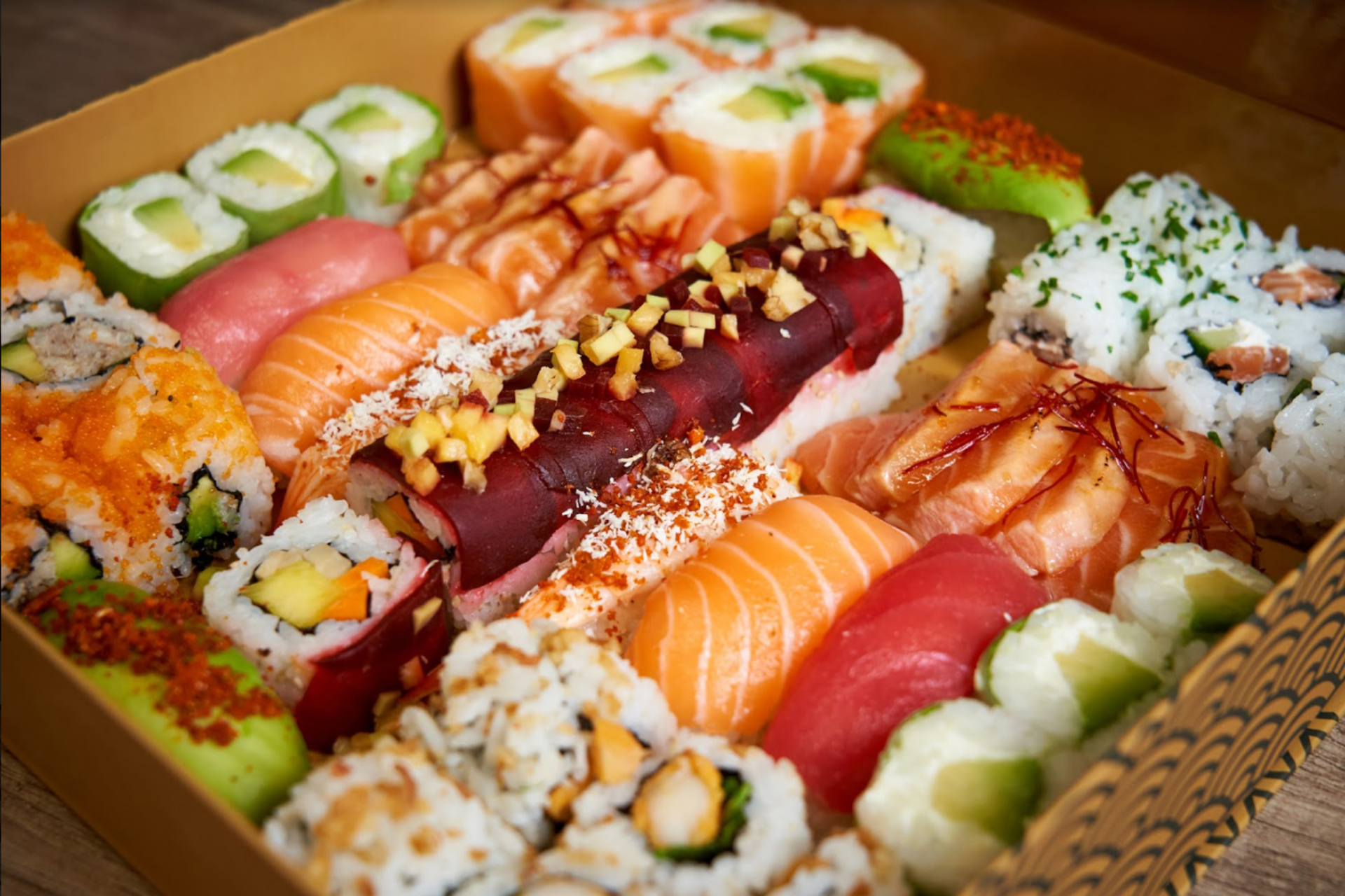 boxe partager rolls nigiri saumon livraison