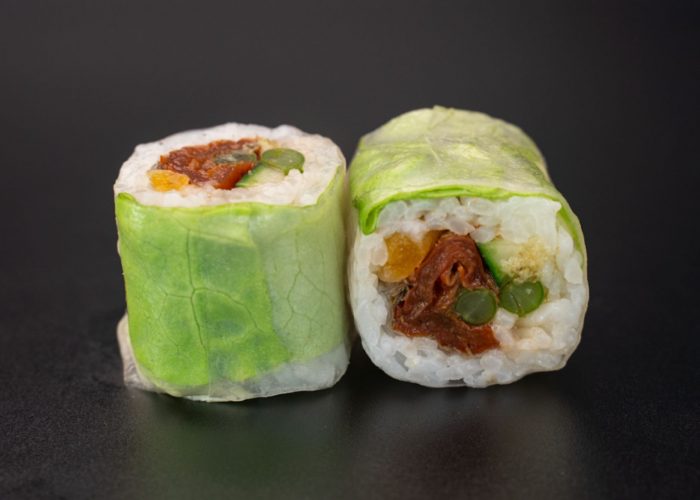 sushi roll veggie spring vegan emporter