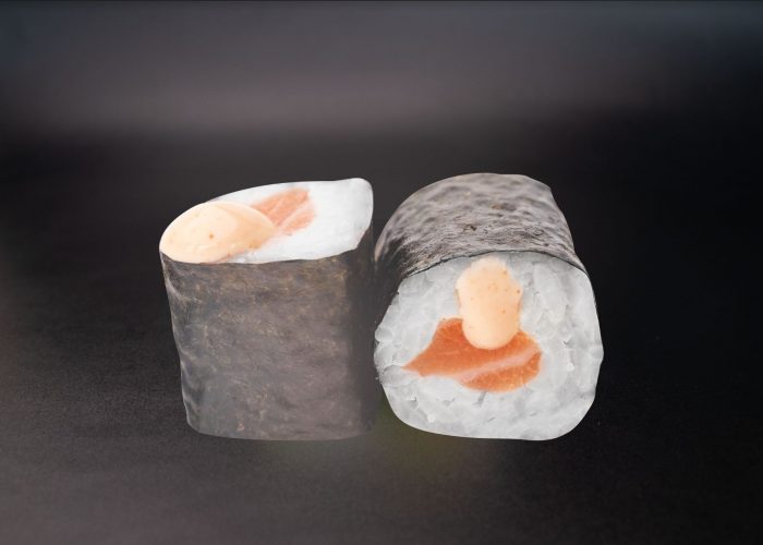 sushi rolls maki saumon spicy livraison