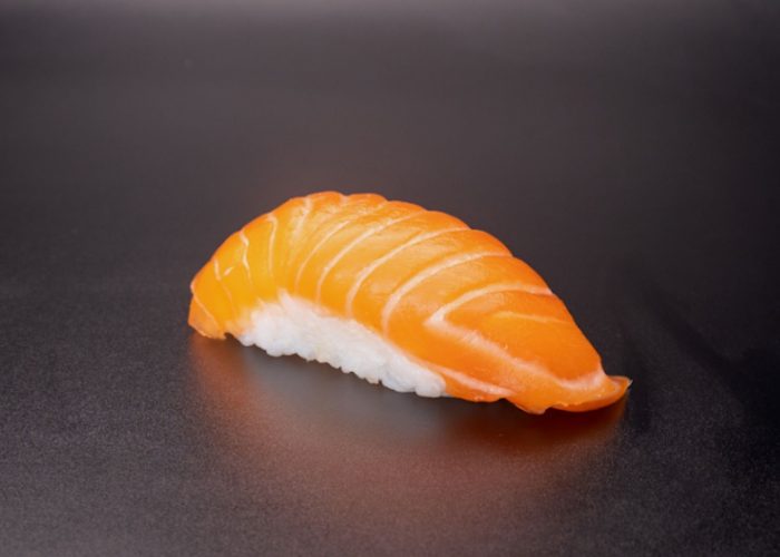 Sushi nigiri saumon classique emporter